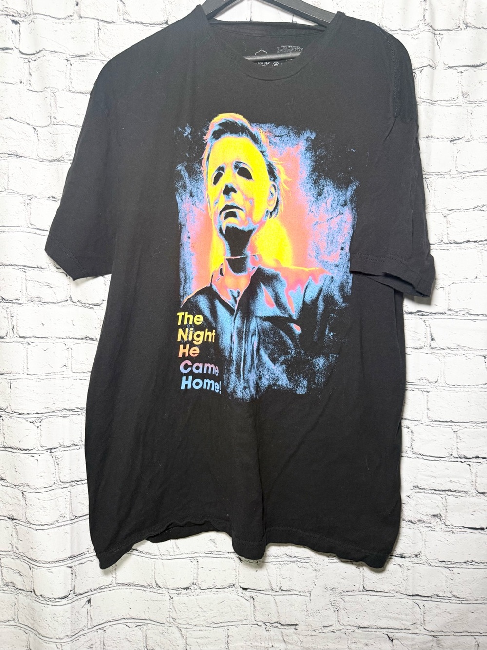 Halloween graphic tshirt. Size 2X